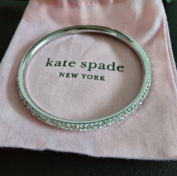 🤍SOLD🤍 Bracelet - Picture 5 of 5